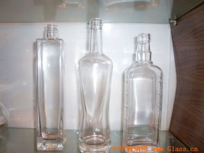 玻璃酒瓶選購指南 價格、廠家及噴涂酒瓶全面解析
